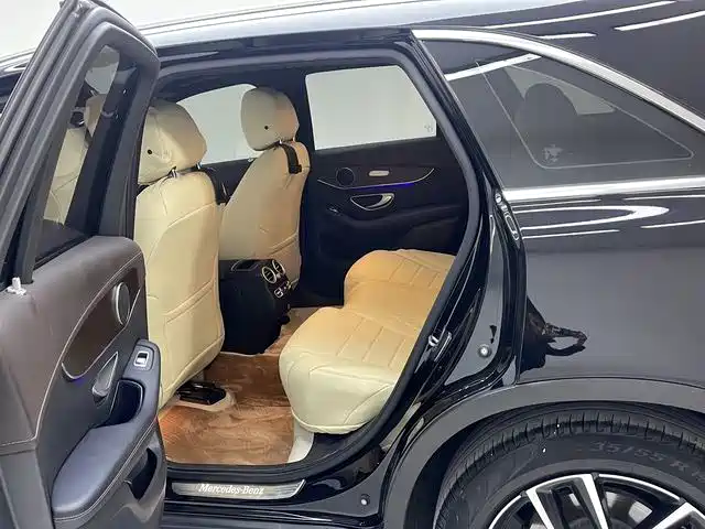 Mercedes-Benz GLC 2021 — фото 13