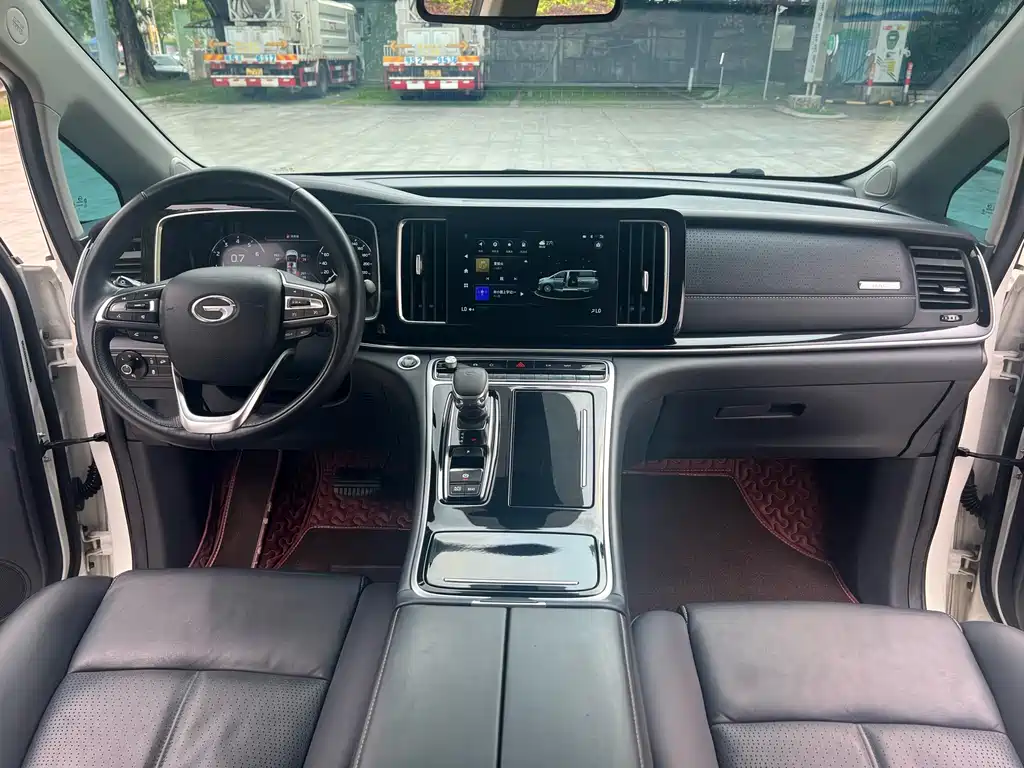 GAC Motor Trumpchi M8 2021 — фото 19