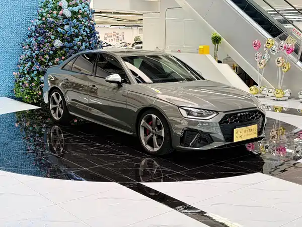 Audi S4 2023