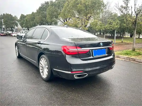 BMW 7 Series 2016