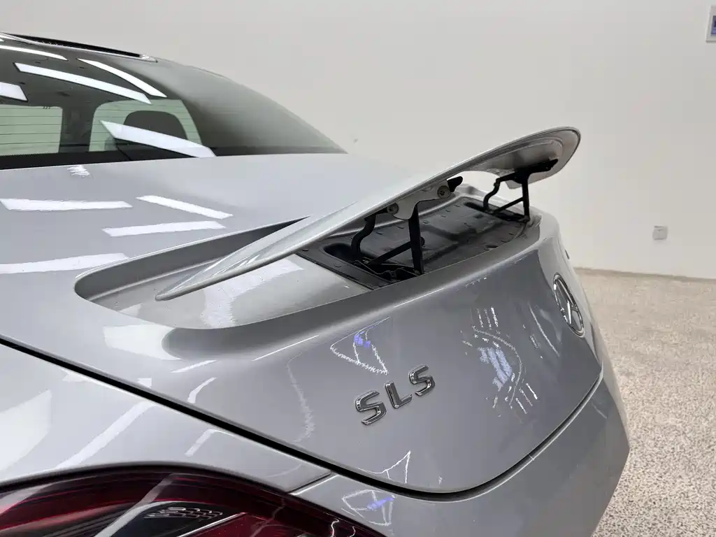 Mercedes-Benz SLS AMG 2011 — фото 20