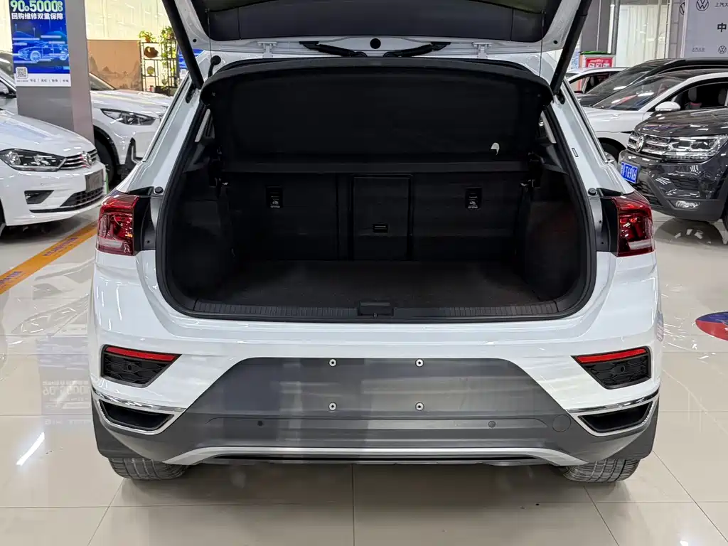 Volkswagen T-Roc 2022 — фото 14