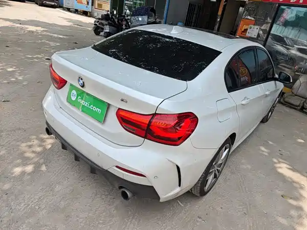 BMW 1 Series 2019