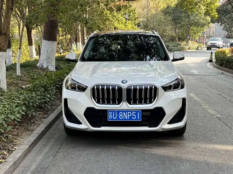 BMW X1 2024 — фото 2