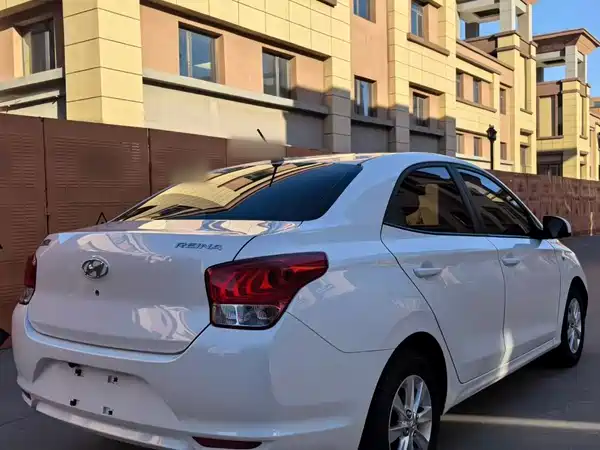 Hyundai Accent 2019