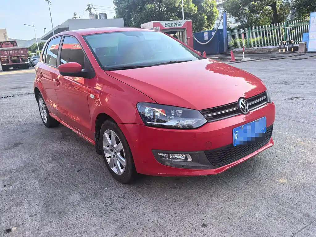 Volkswagen Polo 2014