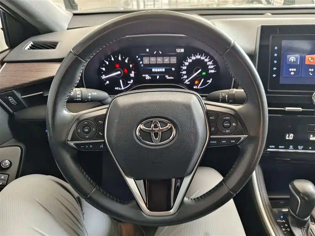 Toyota Avalon 2023 — фото 12