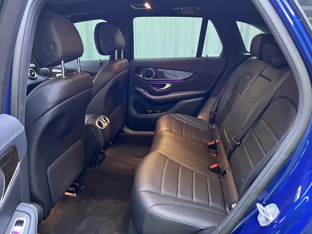 Mercedes-Benz GLC 2019 — фото 17