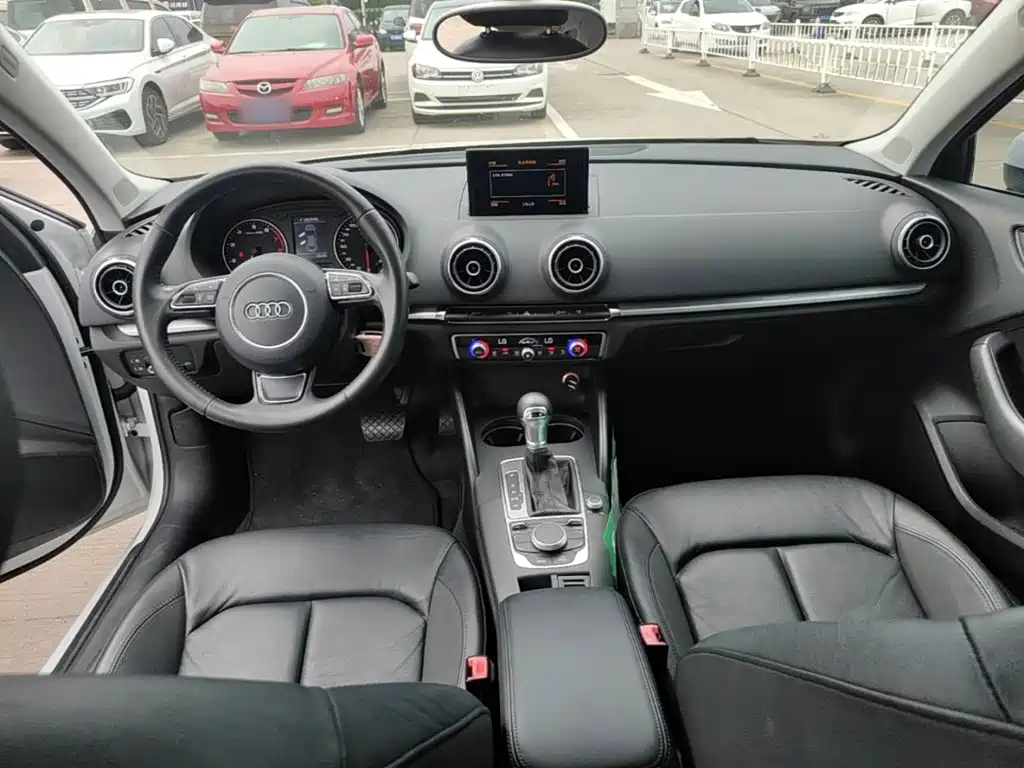 Audi A3 2015 — фото 10