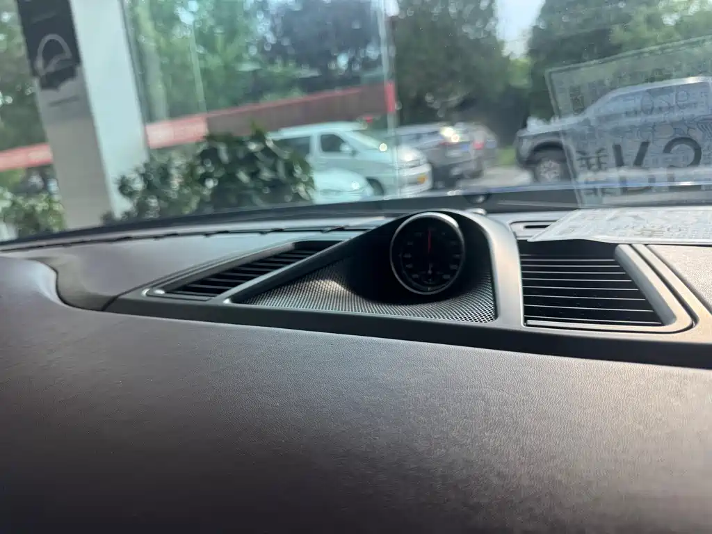 Porsche Panamera 2015 — фото 14