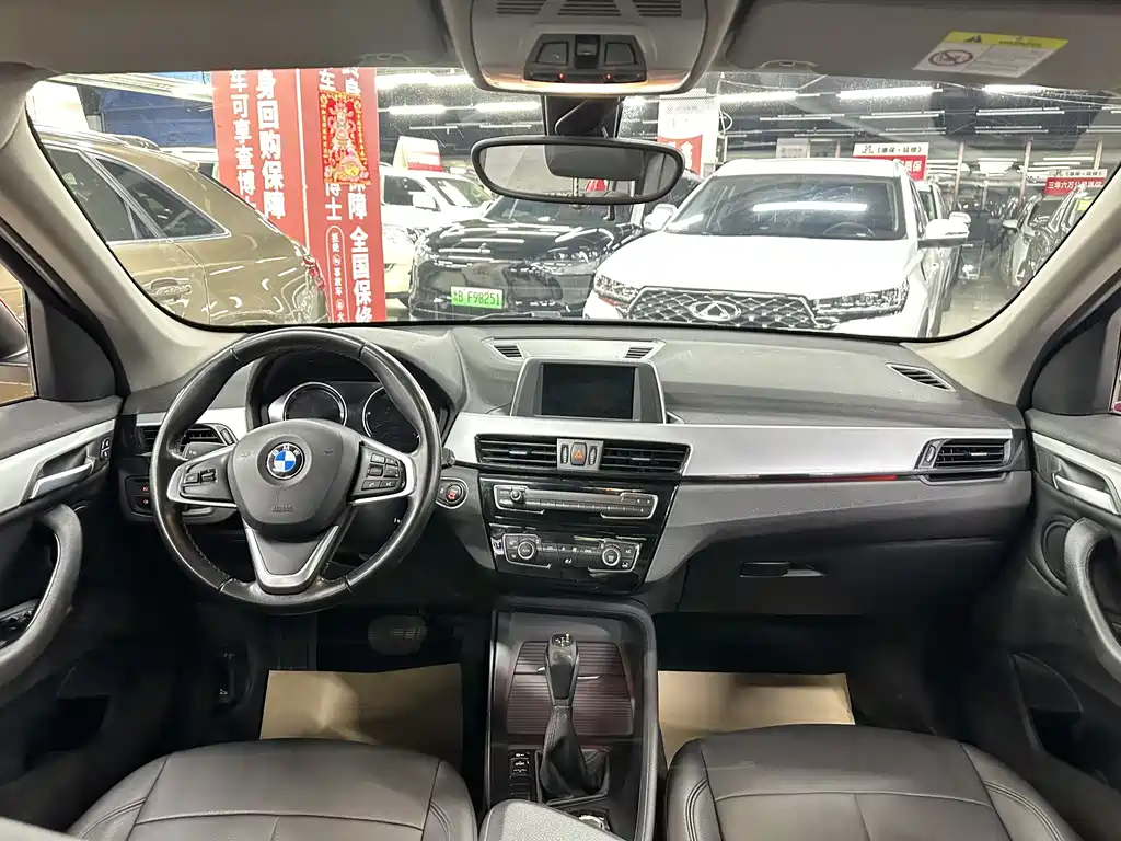 BMW X1 2018 — фото 15