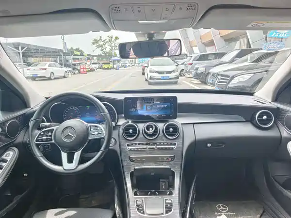 Mercedes-Benz C-Class 2019