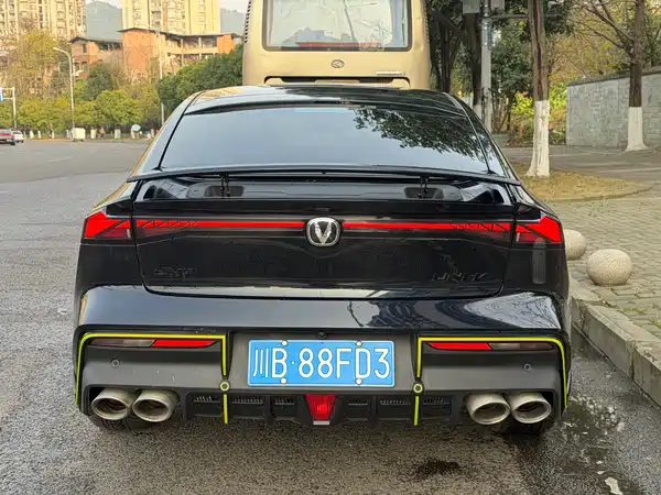 Changan UNI-V 2023
