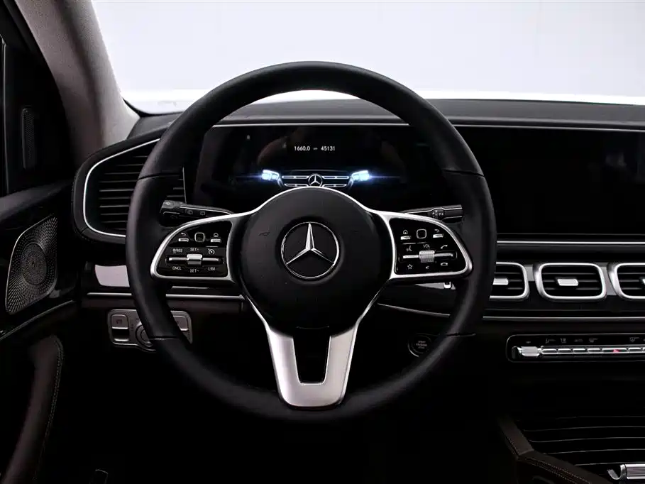 Mercedes-Benz GLE 2023 — фото 7