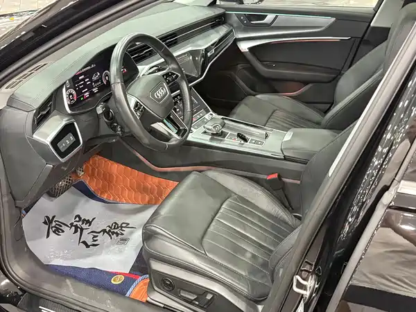 Audi A6L 2022
