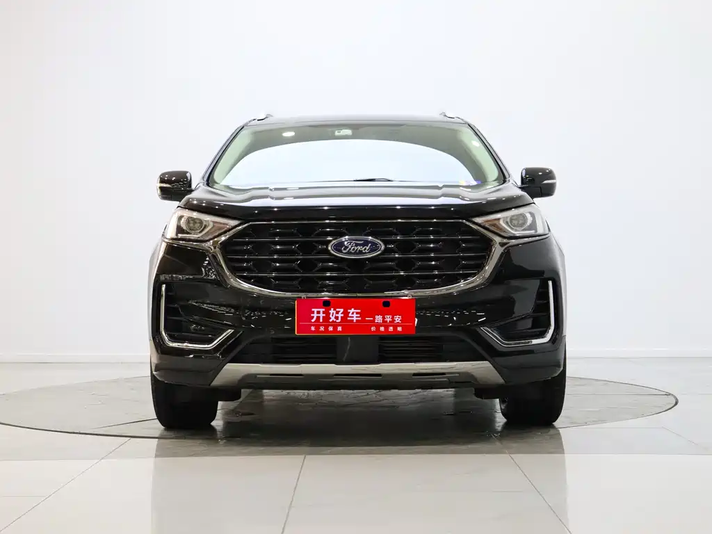 Ford Edge 2021 — фото 1