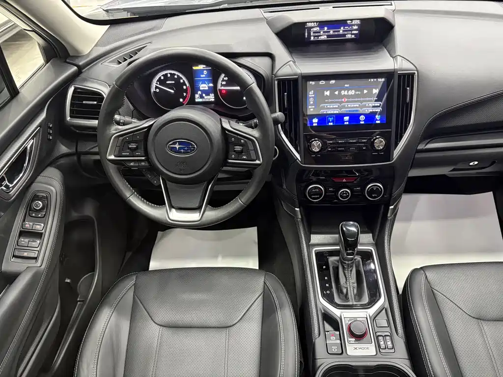 Subaru Forester 2021 — фото 12