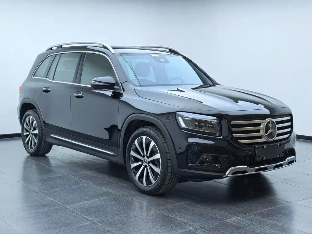 Mercedes-Benz GLB 2024 — фото 3