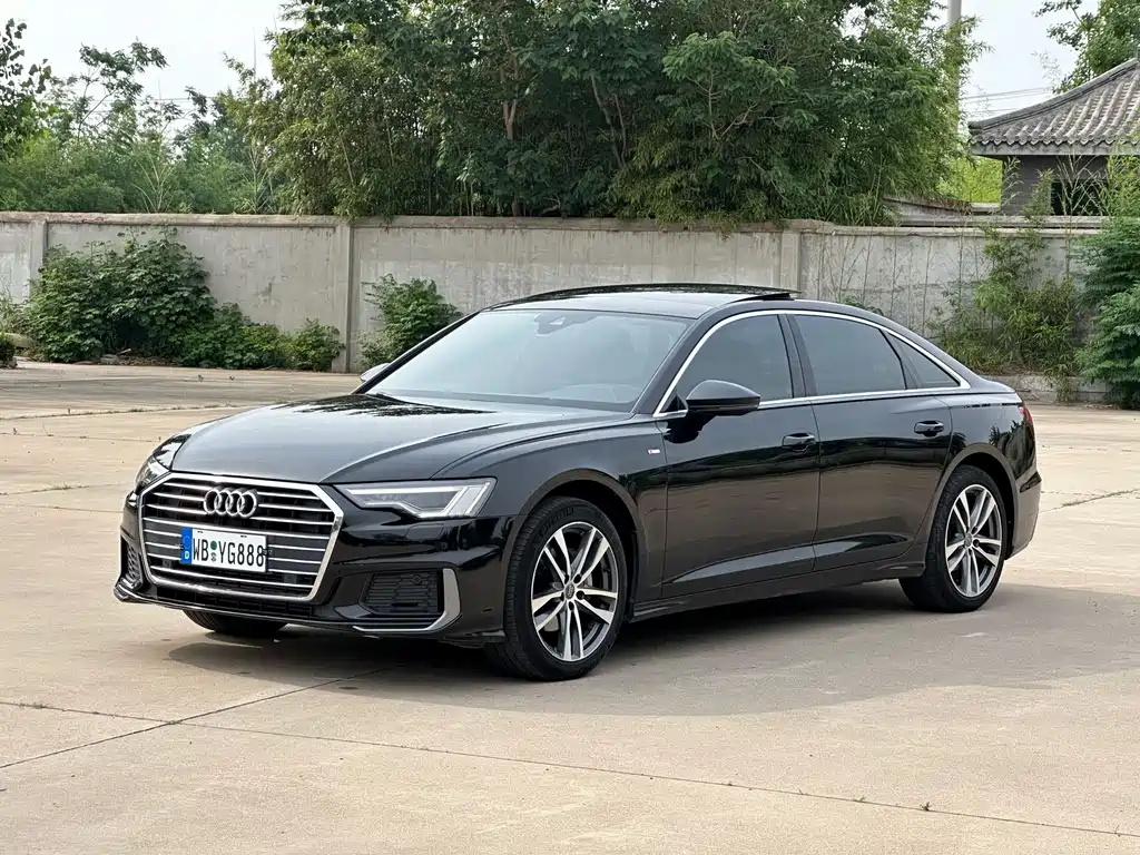 Audi A6L 2019 — фото 1