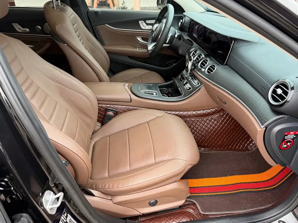 Mercedes-Benz E-Class 2020 — фото 12