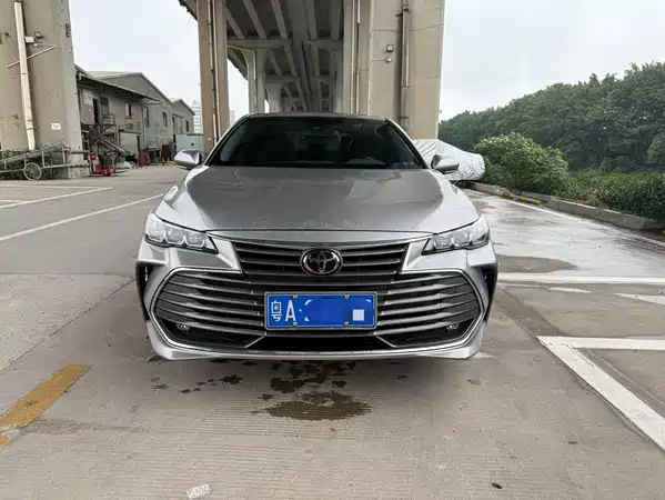 Toyota Avalon 2022