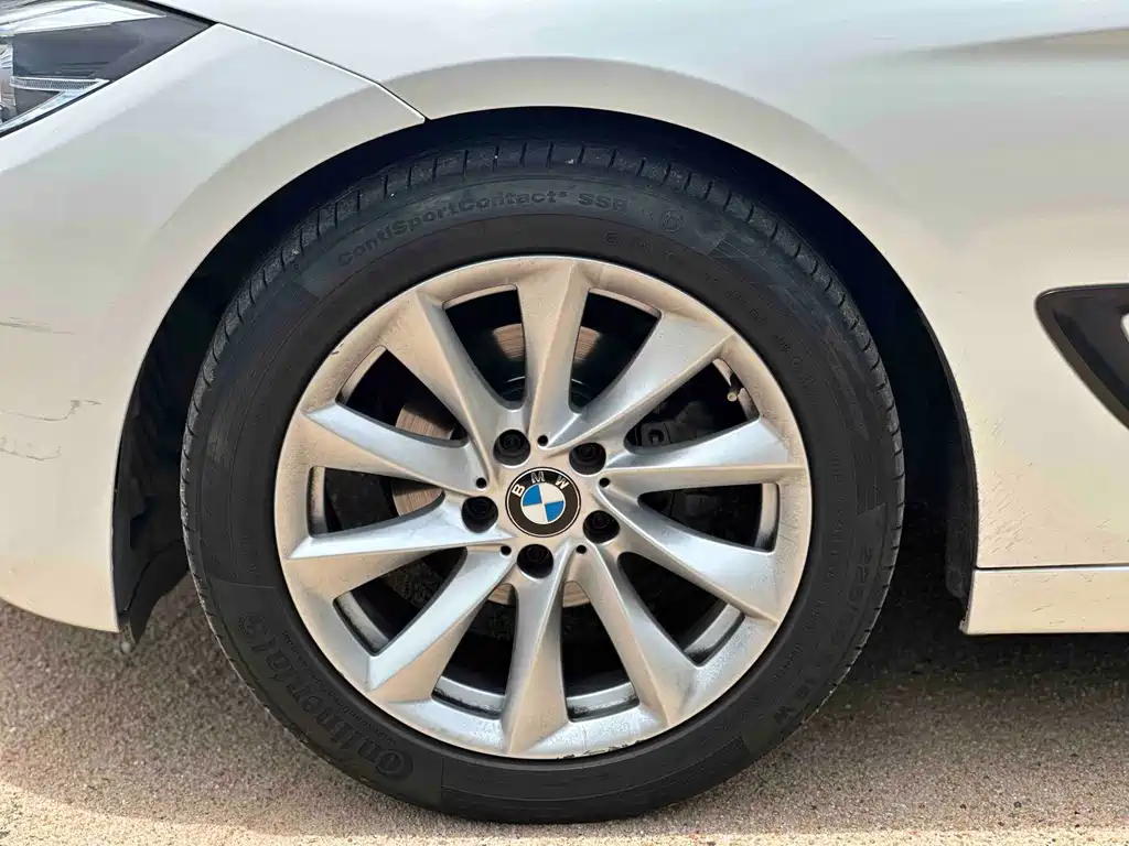 BMW 3 Series GT 2019 — фото 16