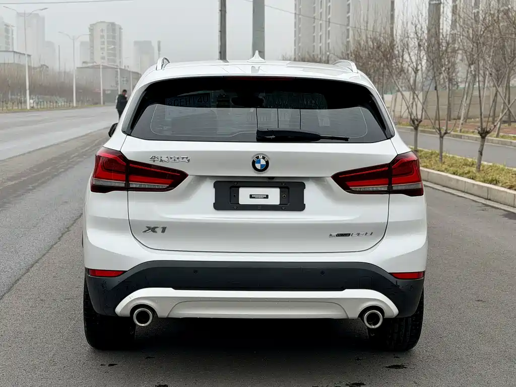 BMW X1 2022 — фото 19