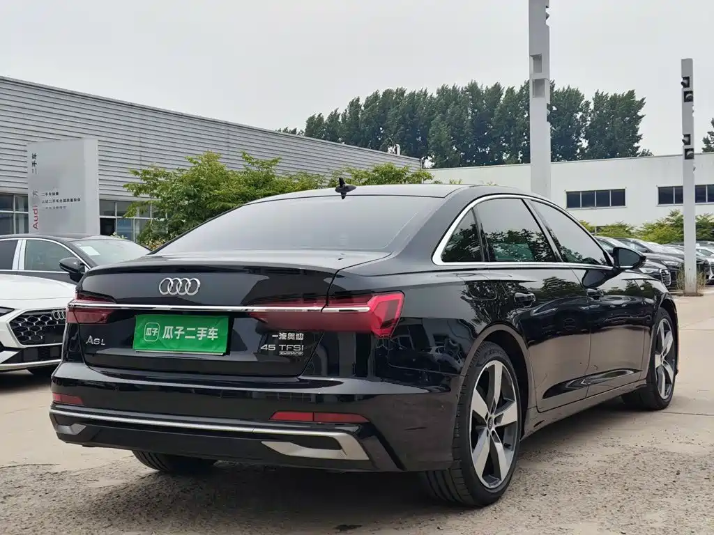 Audi A6L 2023 — фото 7