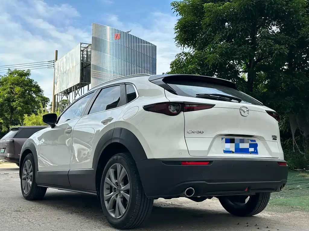 Mazda CX-30 2022 — фото 3