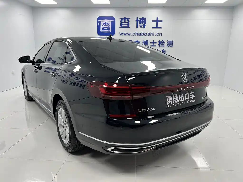 Volkswagen Passat 2023
