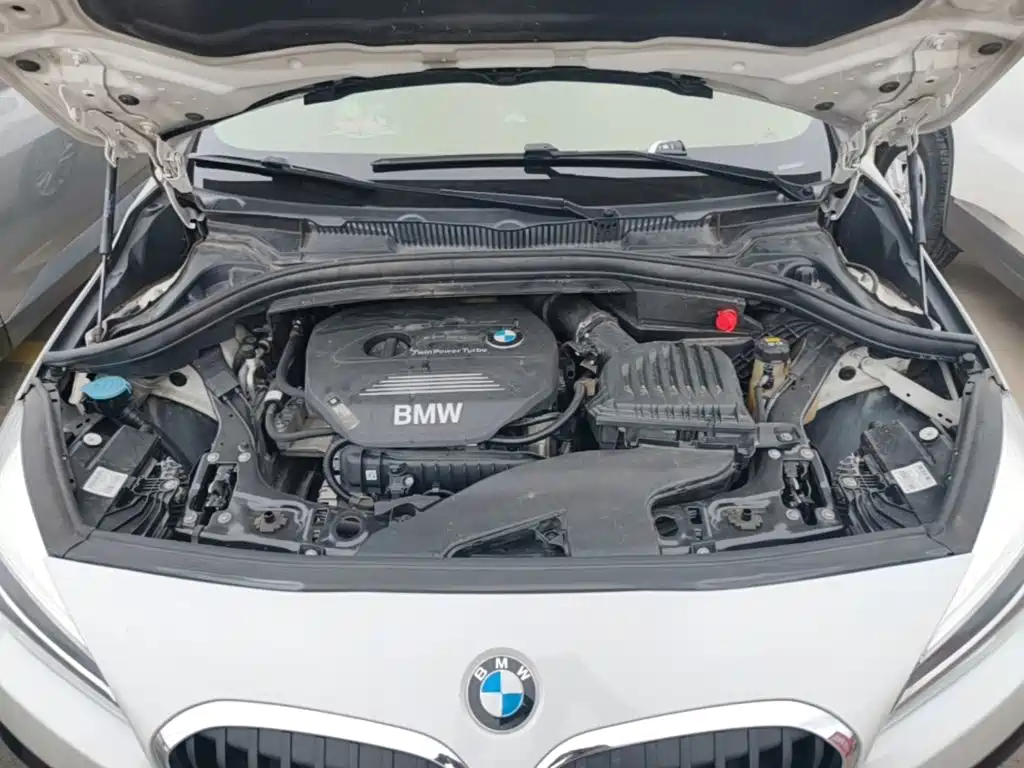 BMW 2 Series Station Wagon 2019 — фото 20