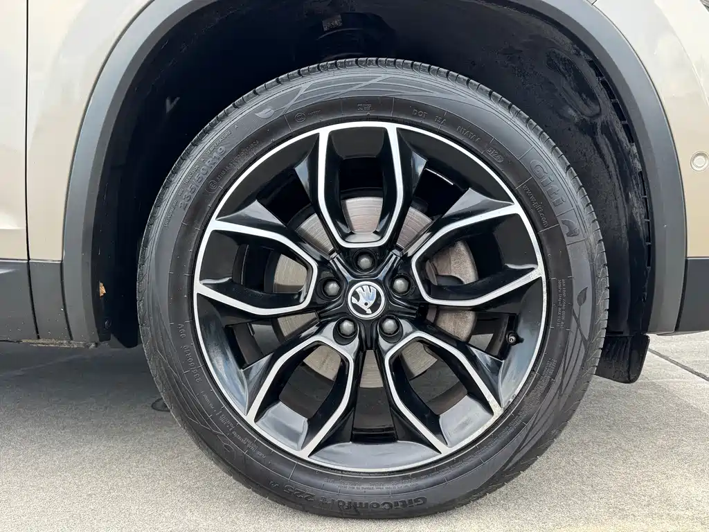 Skoda Kodiaq 2020 — фото 16