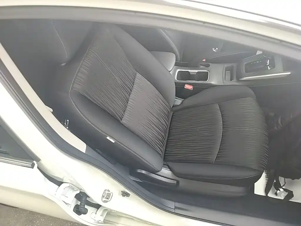 Nissan Sylphy 2025 — фото 25