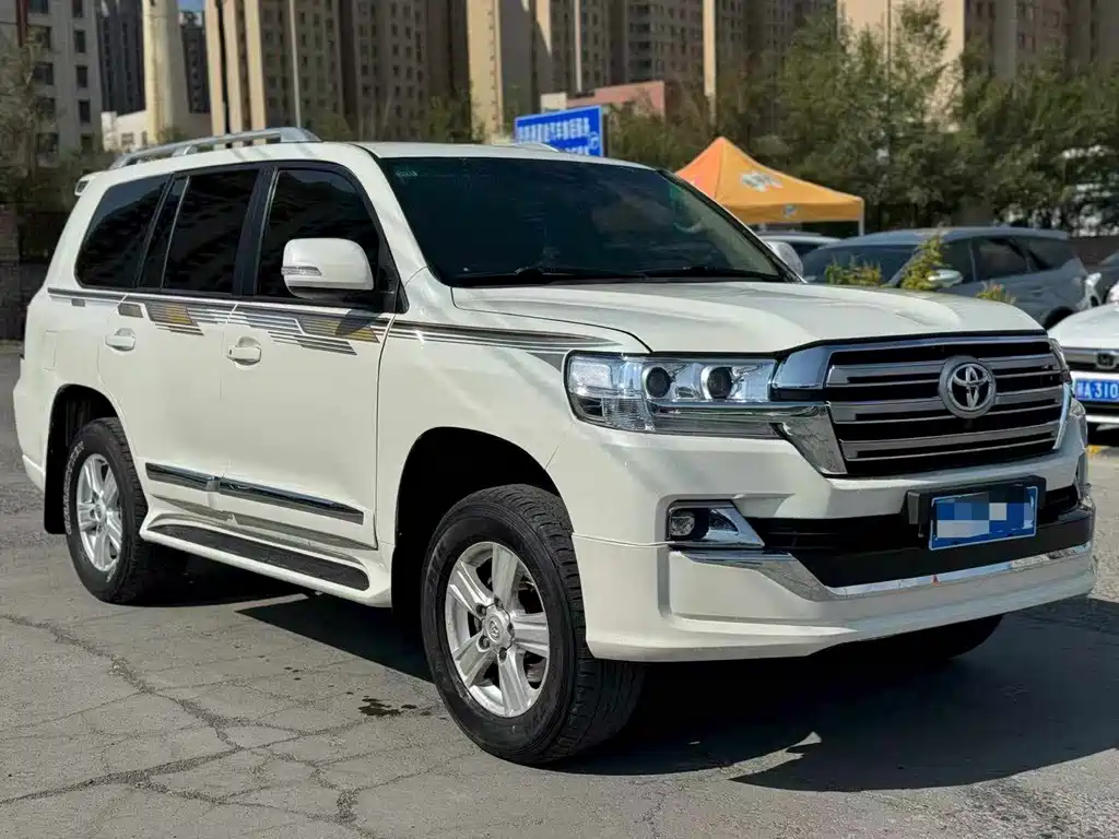 Toyota Land Cruiser 2015 — фото 3
