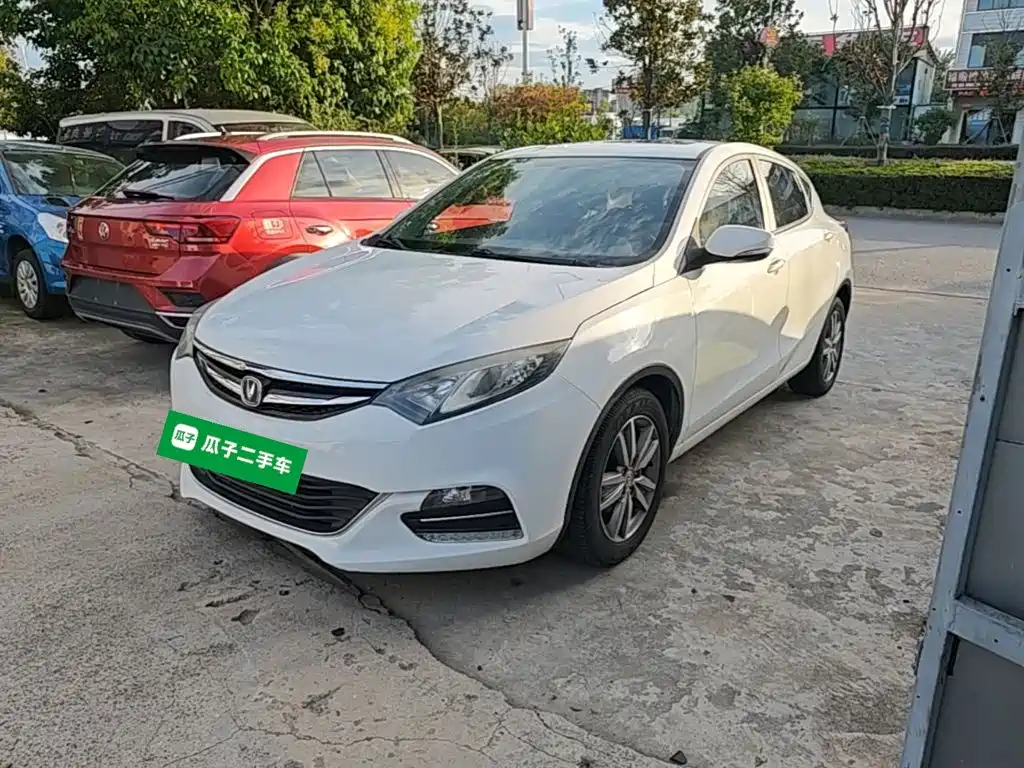 Changan Eado XT 2017 — фото 1