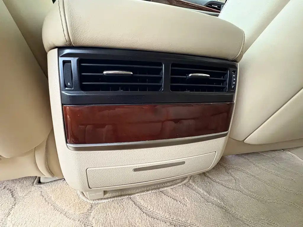 Lexus LX 2016 — фото 10