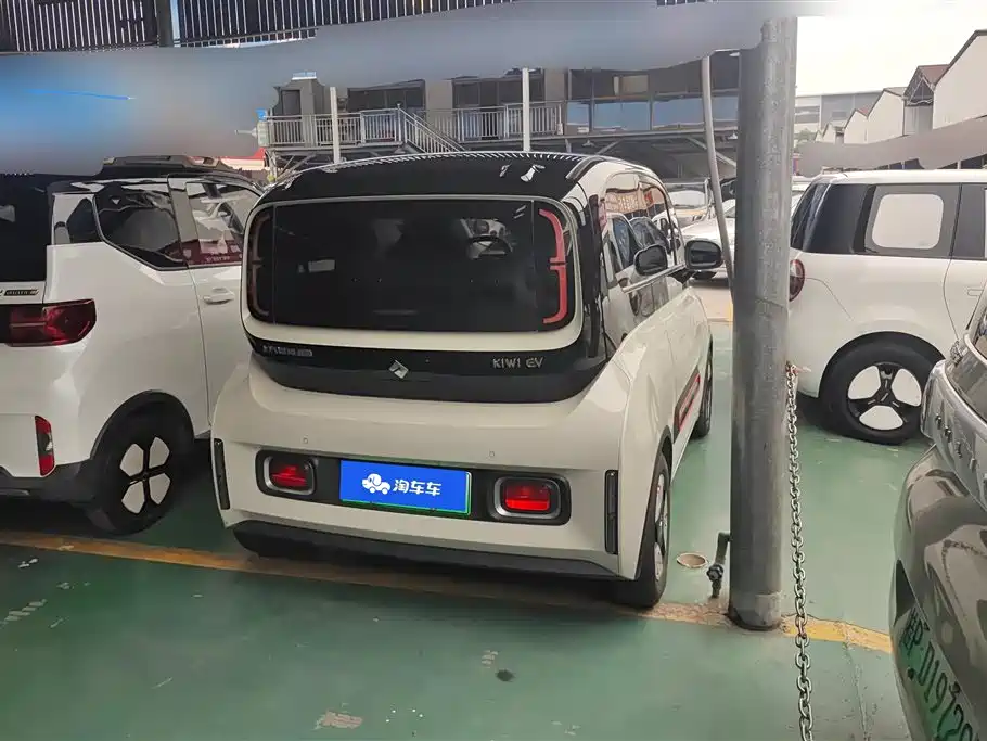 Baojun KiWi EV 2021 — фото 3