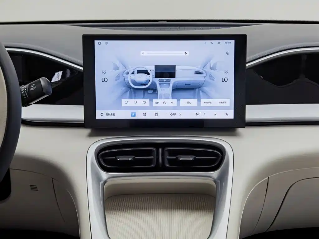 Geely Galaxy Starwish 2025 — фото 12