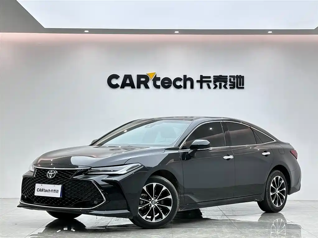 Toyota Avalon 2022 — фото 1