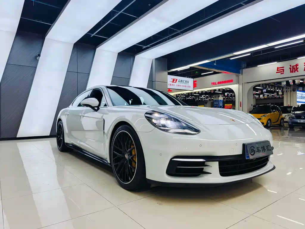 Porsche Panamera 2017 — фото 3