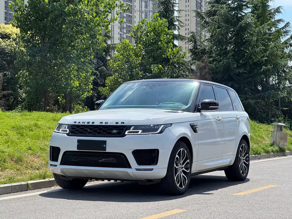 Land Rover Sport 2021 — фото 1