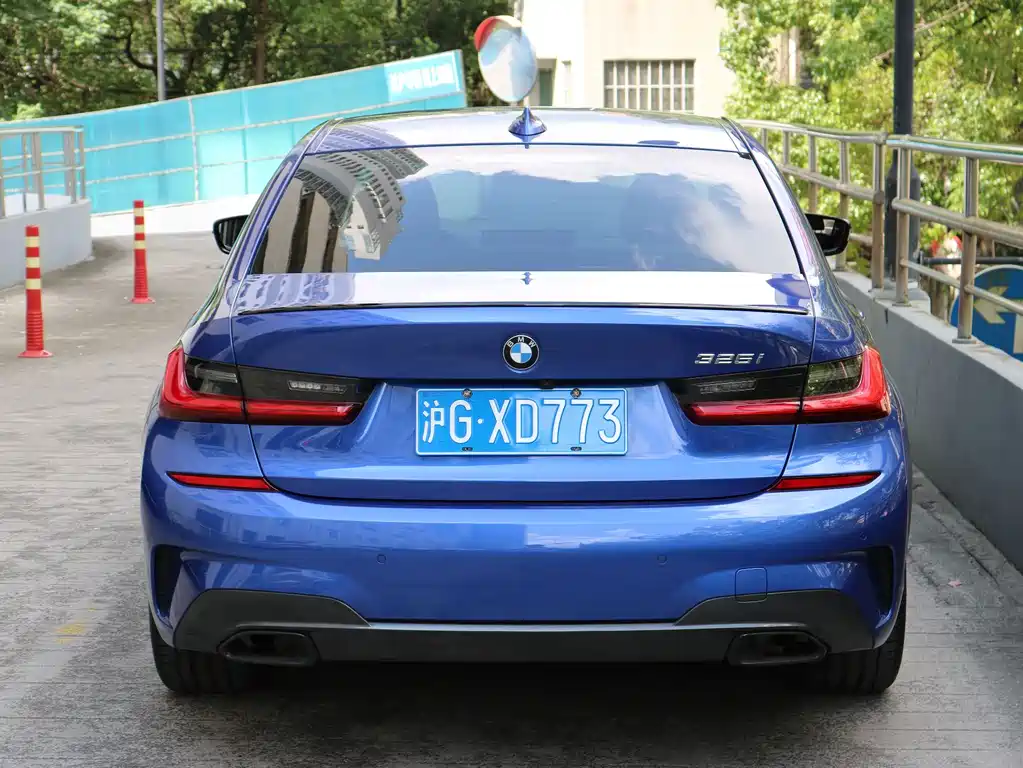 BMW 3 Series 2021