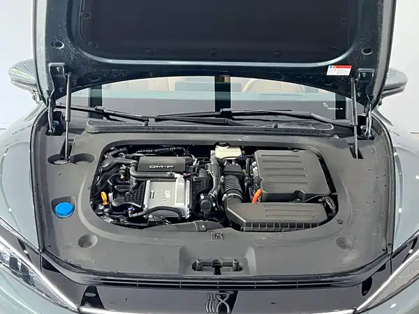 BYD Han L 2025