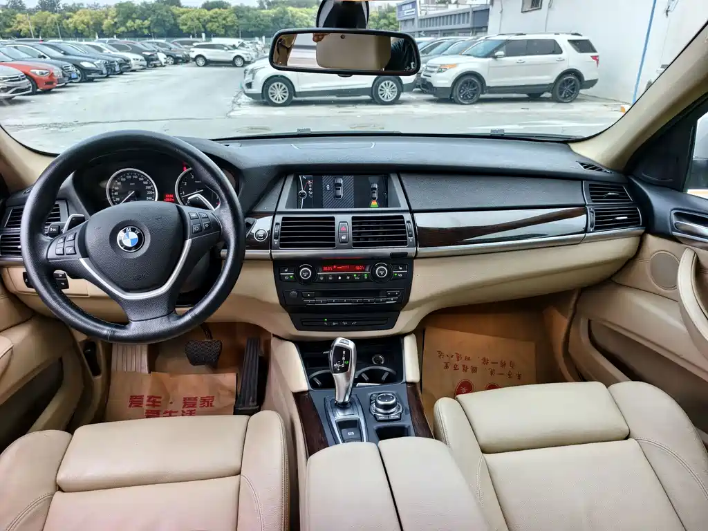 BMW X6 2011 — фото 14