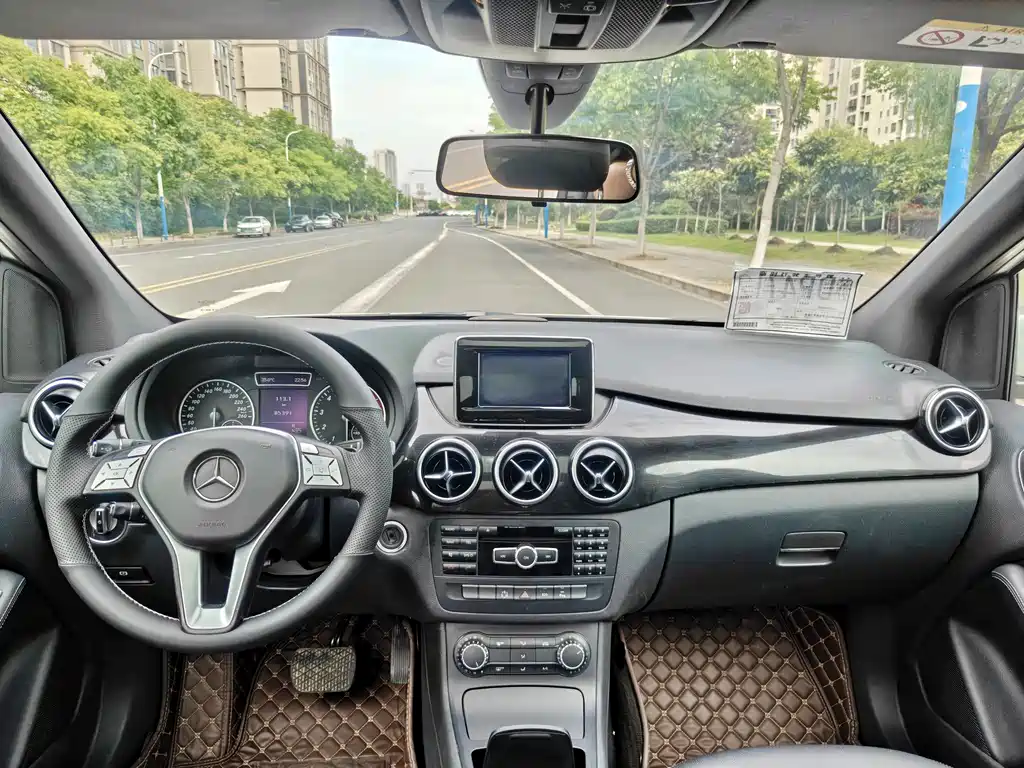 Mercedes-Benz B-Class 2014 — фото 9