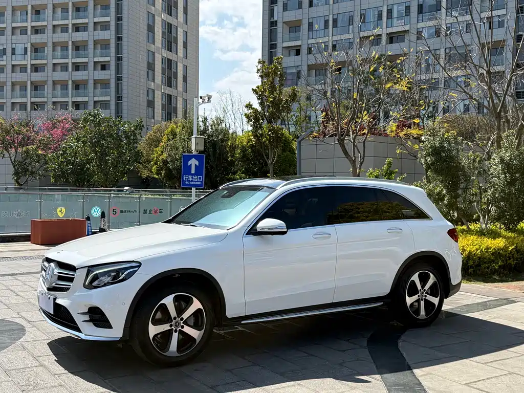 Mercedes-Benz GLC 2019