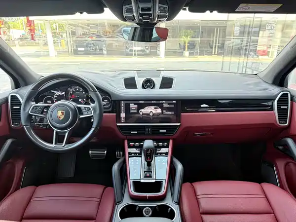 Porsche Cayenne 2019