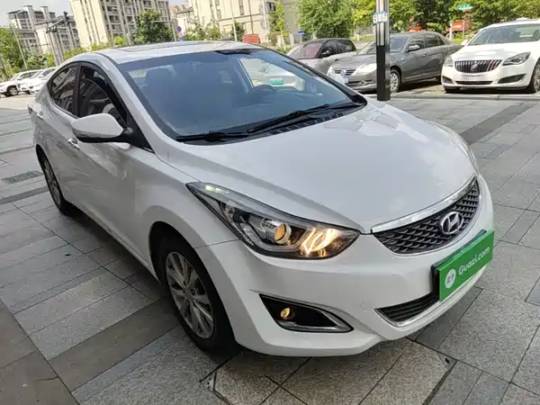 Hyundai Elantra Langdong 2017