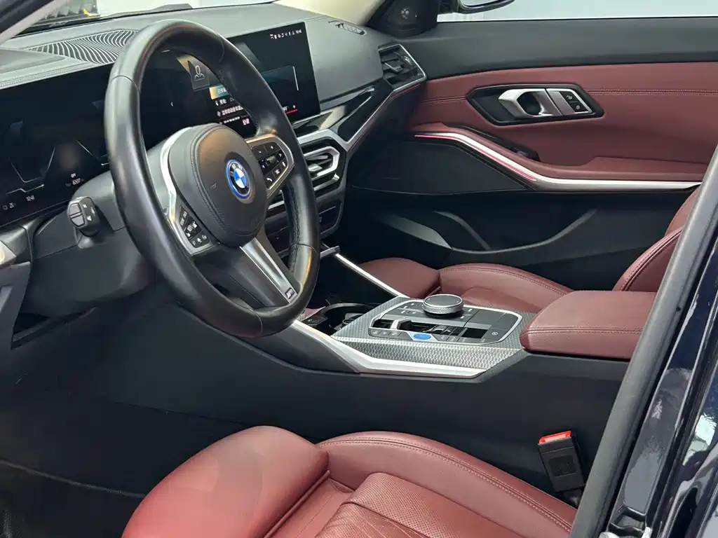 BMW i3 2023 — фото 9