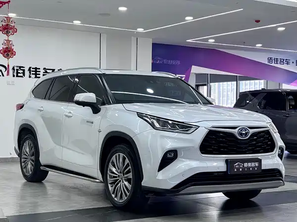 Toyota Highlander 2022